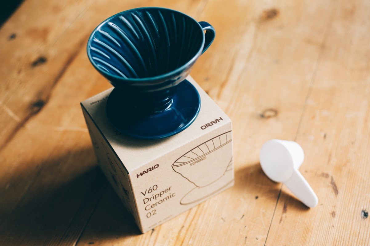 Hario V60 02 Seramik Dripper (Indigo Mavisi)